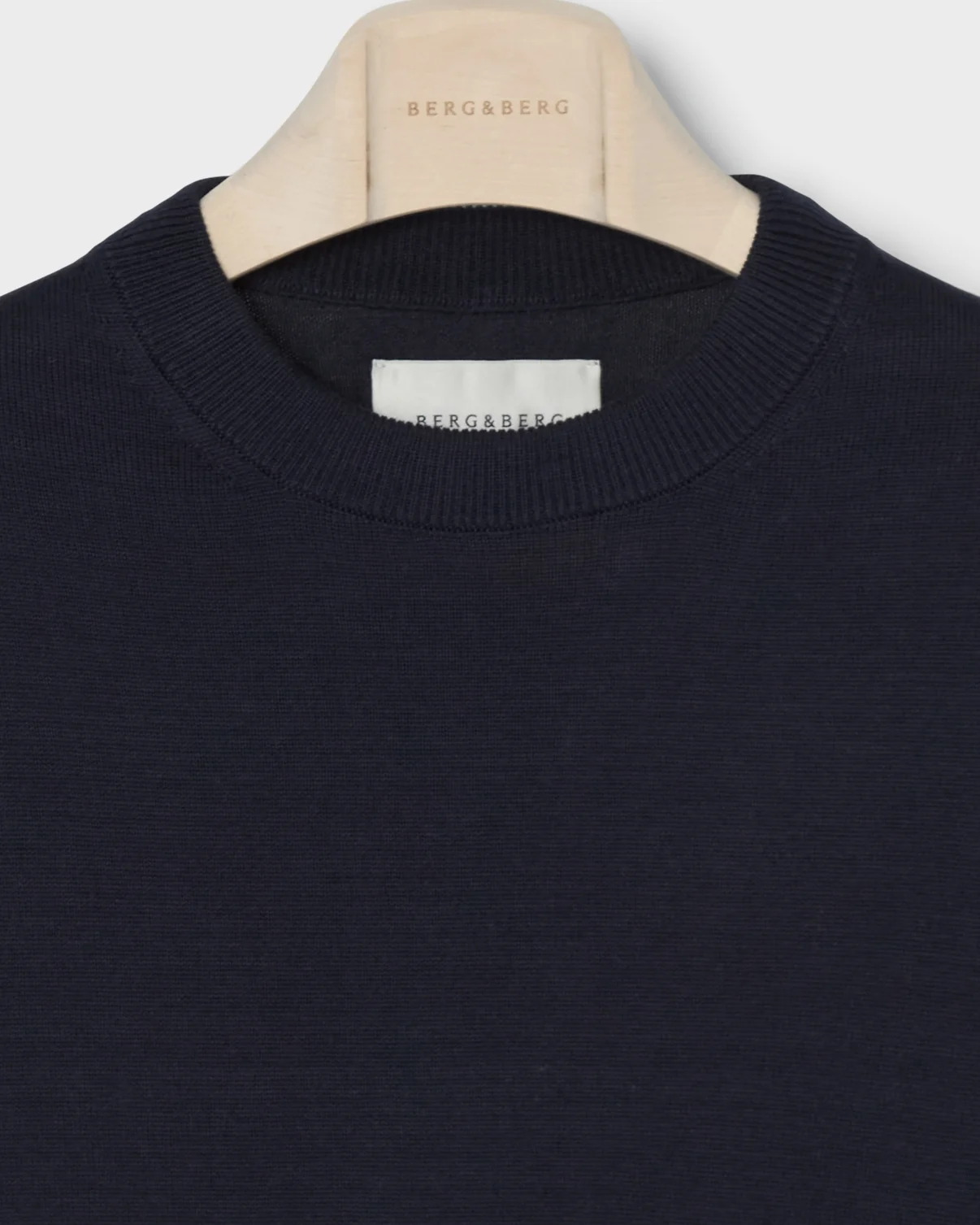 Bo Knitted T-Shirt - Navy - Image 5