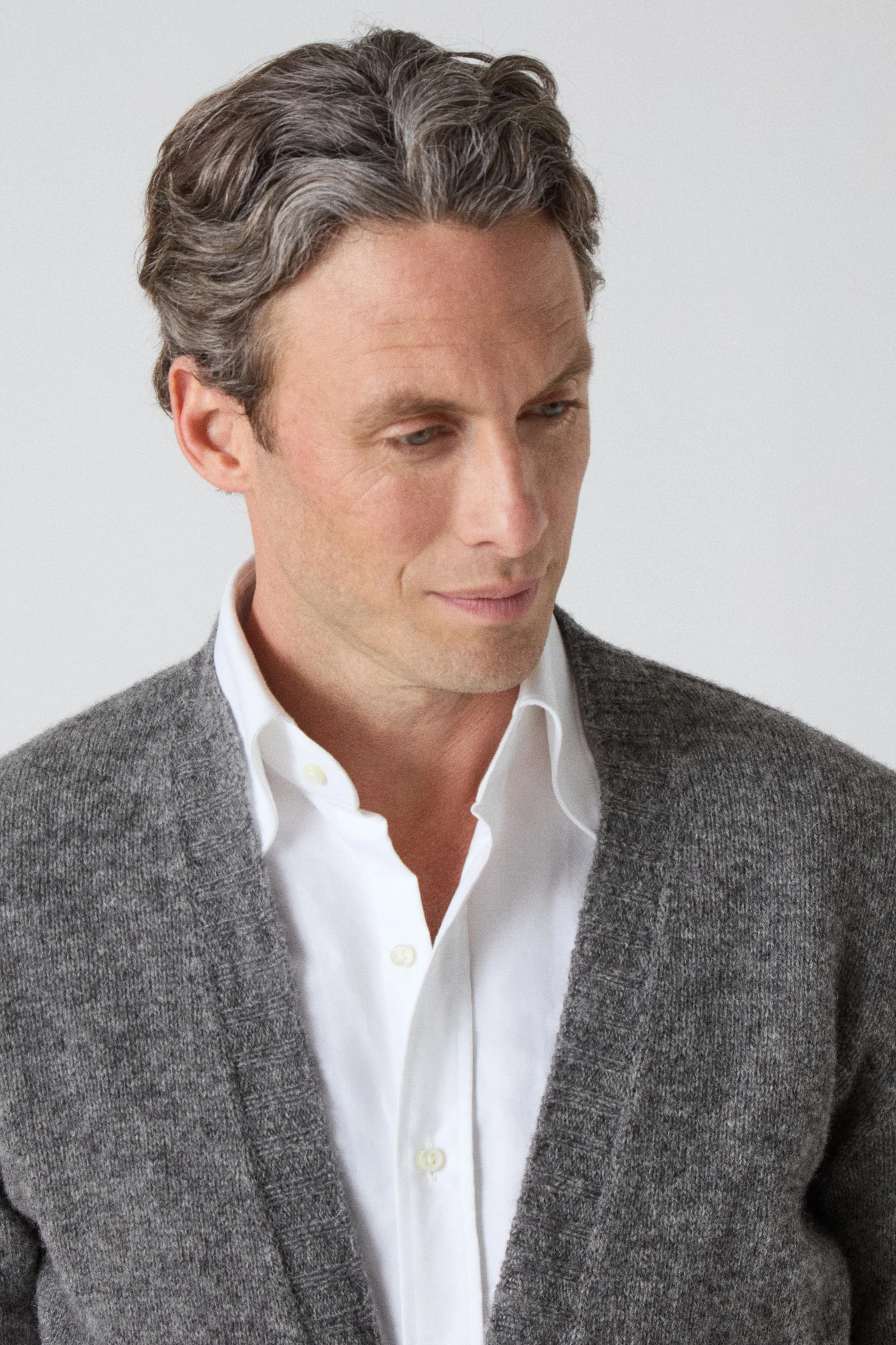 Bosse Shaggy Cardigan - Grey Flannel - Image 3